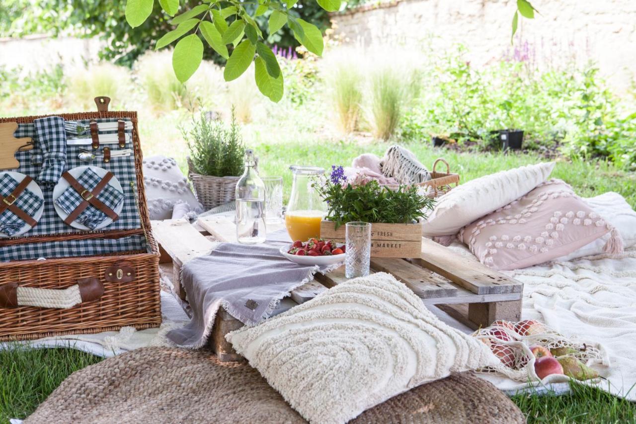 Domecek Na Kvetinovem Statku Holiday home *